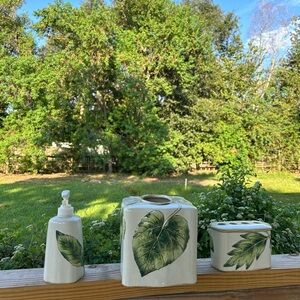 Fitz & Floy bathroom set